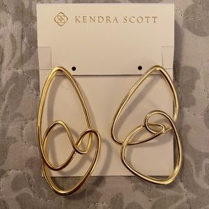 Kendra Scott Myles earrings